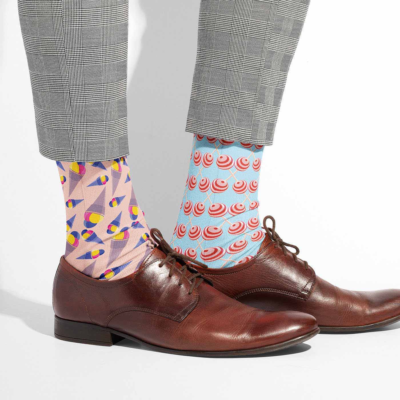 Création de deux motifs Pop Art pour des chaussettes